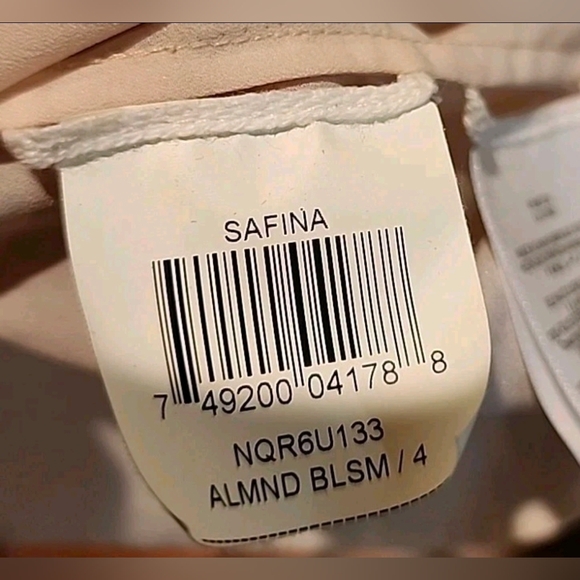 BCBGMaxAzria Cream Midi Skirt - Picture 7 of 9